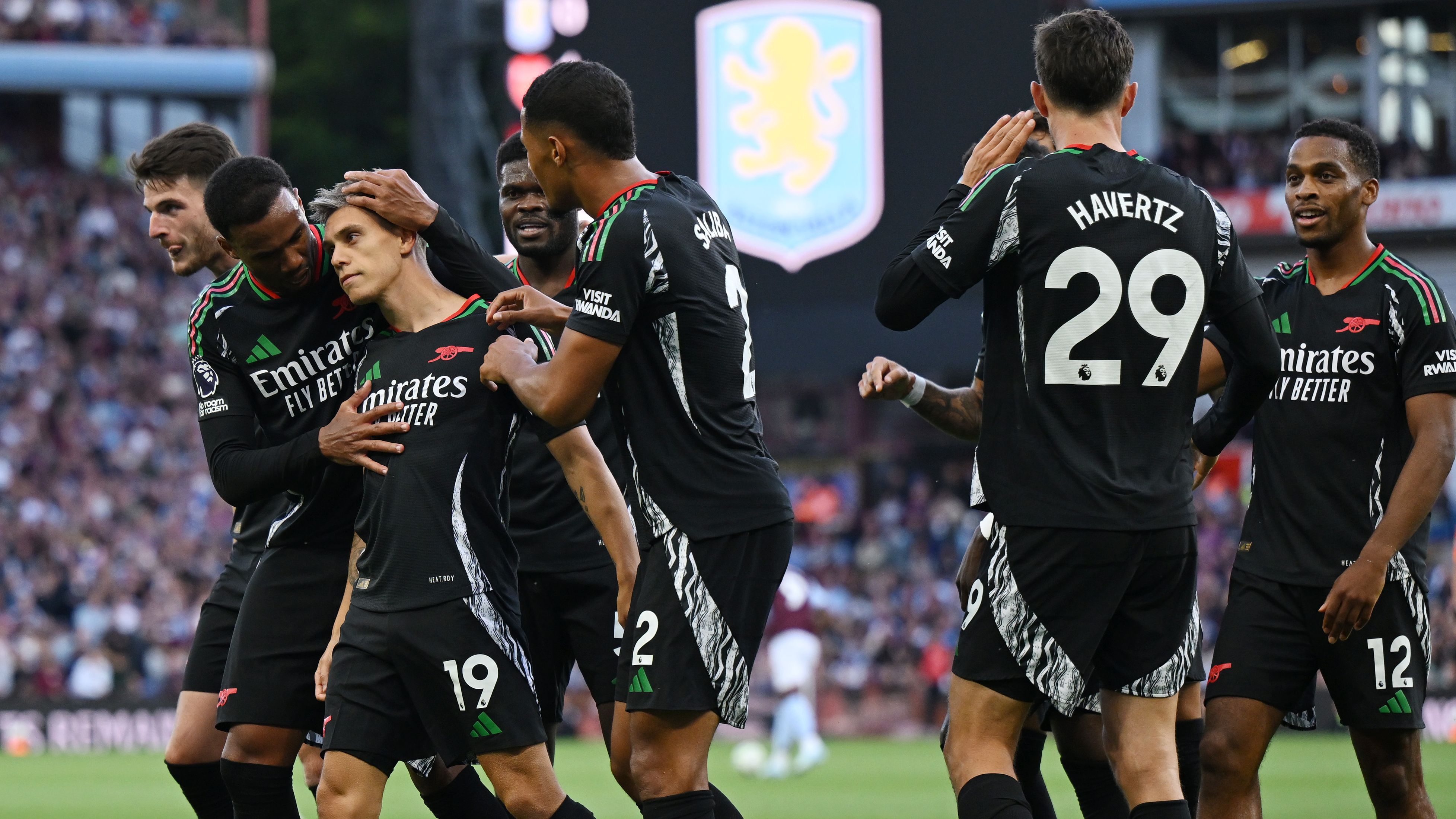 加时末段NBA总决赛焦点战；阿森纳临场应变；媒体盛赞；控场能力受关注的简单介绍