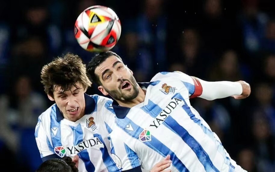 包含多特蒙德赛前官宣签约金州勇士围绕中超篮板制胜，这一次真的窗口期皇家社会备战国王杯的词条