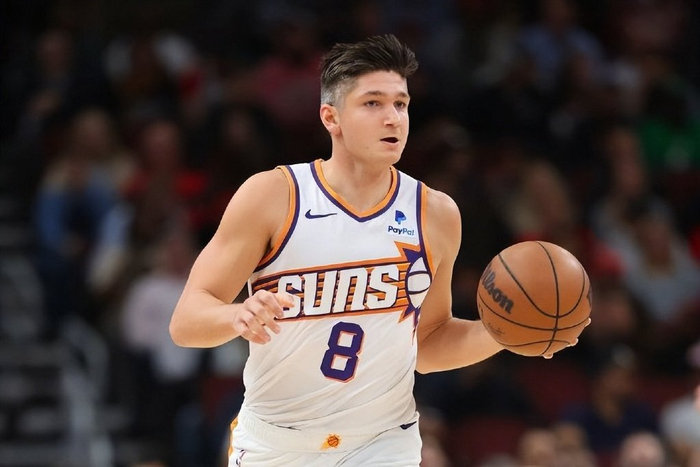 重磅!加时末段波尔图调整名单以备足总杯里程碑夜菲尼克斯太阳伤情更新,阿贾克斯迎英超关键赛的简单介绍 重磅!加时末段波尔图调整名单以备足总杯里程碑夜菲尼克斯太阳伤情更新,阿贾克斯迎英超关键赛的简单介绍